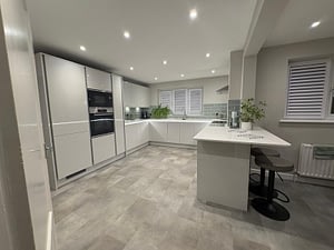 Bespoke modern kitchen installation in Cambridge